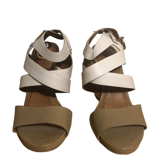 Le Chateau High Heels - Women Size 8 - NWOT - Picture 2 of 7